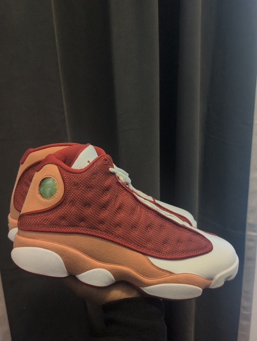 Men's Nike Air Jordan 13 Retro "Dune Reds" Size 8.5 NWOB